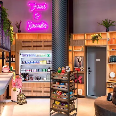 Hotel Moxy L'Aia