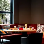 Hotel Moxy